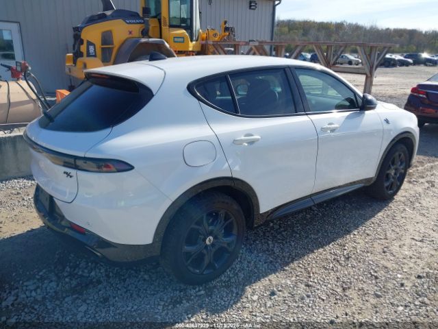 2024 DODGE HORNET ZACPDFCW0R3A30409 Photo 3