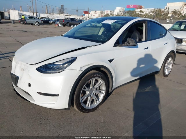 Aukcja sprzedaży 2022 Tesla Model Y Long Range Dual Motor All-wheel Drive, vin: 7SAYGDEE0NF363789, numer aukcji: 43637995