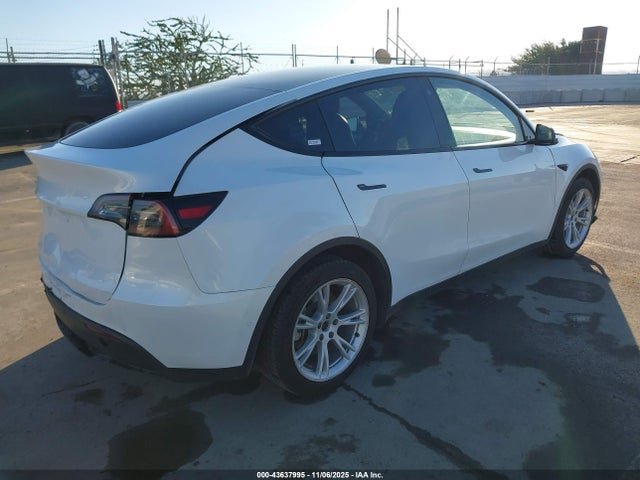 Aukcja sprzedaży 2022 Tesla Model Y Long Range Dual Motor All-wheel Drive, vin: 7SAYGDEE0NF363789, numer aukcji: 43637995