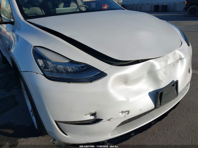 Aukcja sprzedaży 2022 Tesla Model Y Long Range Dual Motor All-wheel Drive, vin: 7SAYGDEE0NF363789, numer aukcji: 43637995