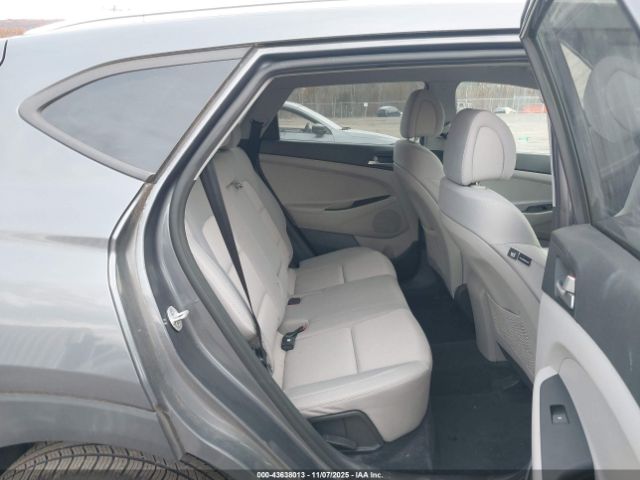 2018 HYUNDAI TUCSON KM8J3CA40JU824293 Photo 7
