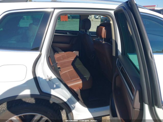 2013 VOLKSWAGEN TOUAREG WVGEF9BP9DD000849 Photo 7