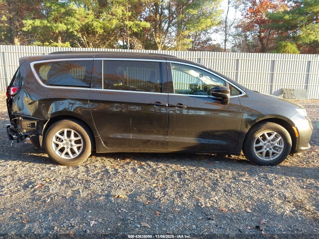 2022 Chrysler Pacifica Touring L მანქანა იყიდება აუქციონზე, vin: 2C4RC1BG8NR220353, აუქციონის ნომერი: 43638095