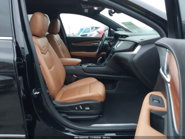 2020 CADILLAC XT5 1GYKNCRS4LZ143074 Photo 4