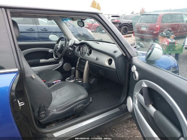 2003 MINI COOPER WMWRC334X3TE13366 Photo 4
