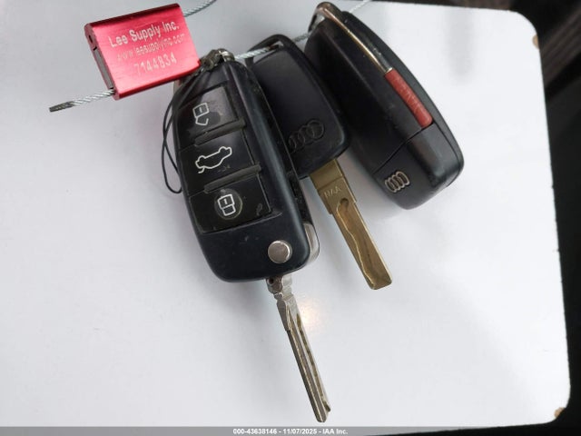 2011 AUDI A3 WAUBJAFM5BA141307 Photo 10