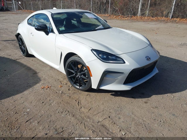 2024 TOYOTA GR86 JF1ZNBE13R8756979 Photo 0