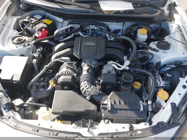 2024 TOYOTA GR86 JF1ZNBE13R8756979 Photo 9