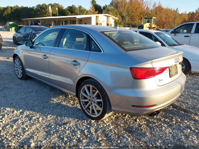 2015 AUDI A3 WAUCCGFF3F1139189 Photo 2