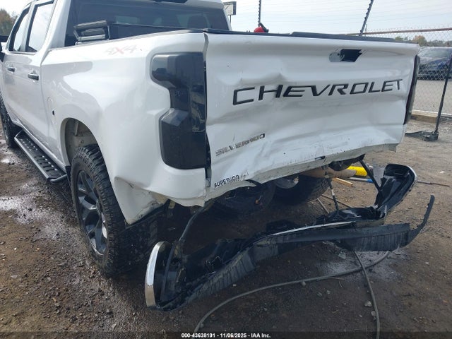 2024 CHEVROLET SILVERADO 1500 1GCPDAEK2RZ313059 Photo 5
