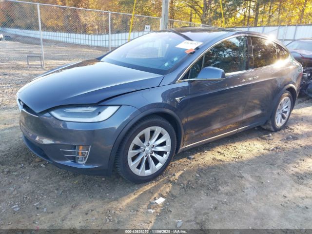 2018 TESLA MODEL X 5YJXCBE28JF137847 Photo 1