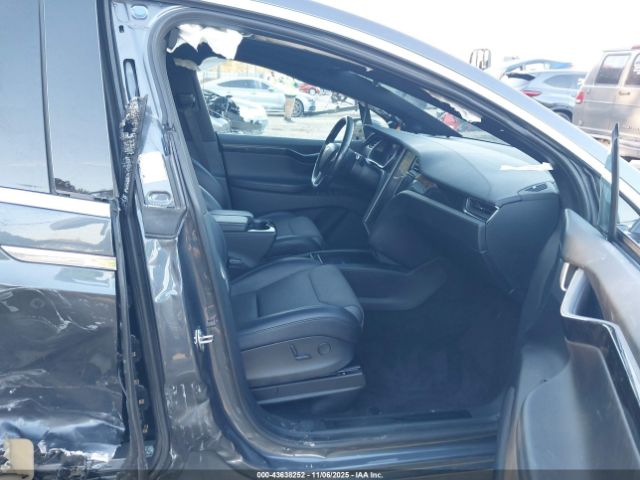 2018 TESLA MODEL X 5YJXCBE28JF137847 Photo 4