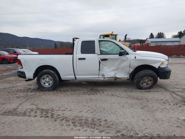 43638271 :رقم المزاد ، 1C6RR6FGXNS152536 vin ، 2022 Ram 1500 Classic Tradesman  4x2 6'4 Box مزاد بيع