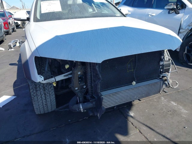 WA1UFAFLXGA017751 Audi Allroad 2.0t Premium