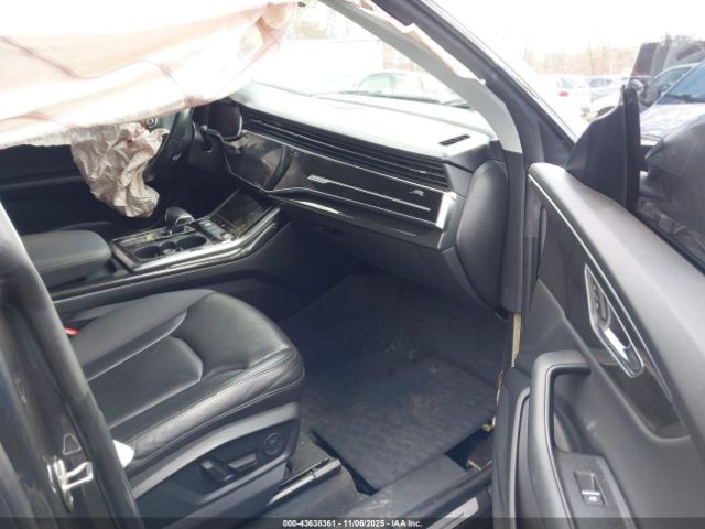 2019 AUDI Q8 WA1FVAF11KD024220 Photo 4