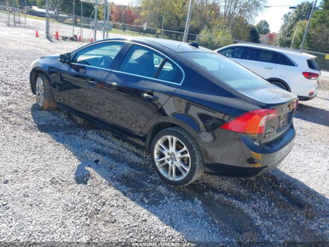 2011 VOLVO S60 YV1902FH9B2003352 Photo 2