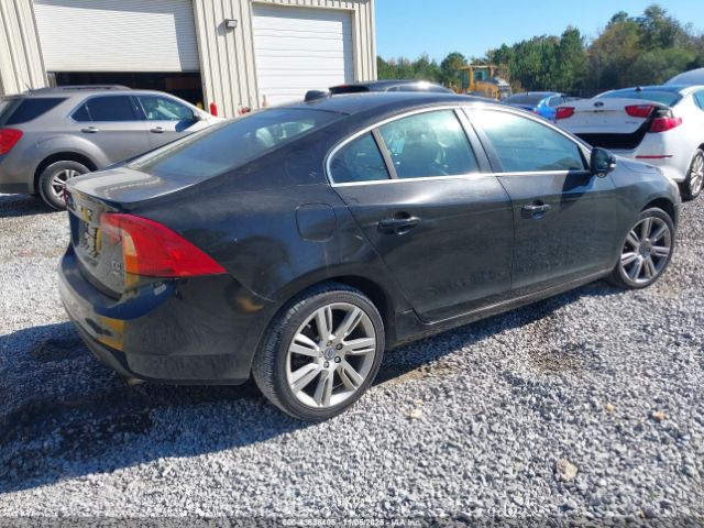 2011 VOLVO S60 YV1902FH9B2003352 Photo 3