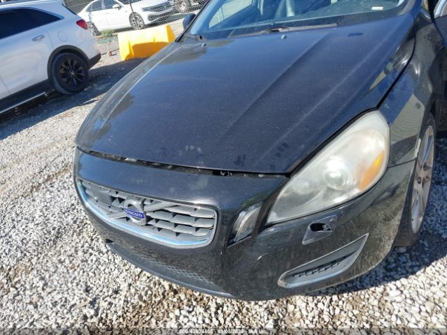2011 VOLVO S60 YV1902FH9B2003352 Photo 5