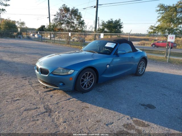 2005 BMW Z4 4USBT33515LS55510 Photo 1