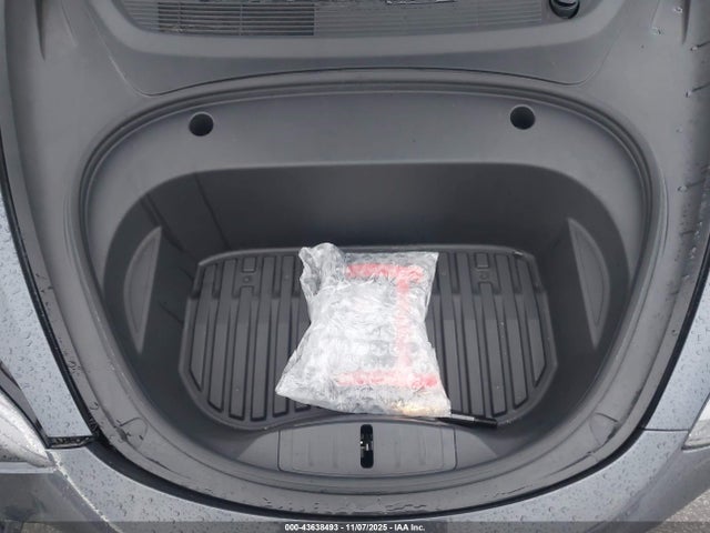 Продажа на аукционе авто 2023 Tesla Model 3 Rear-wheel Drive, vin: 5YJ3E1EA3PF419171, номер лота: 43638493