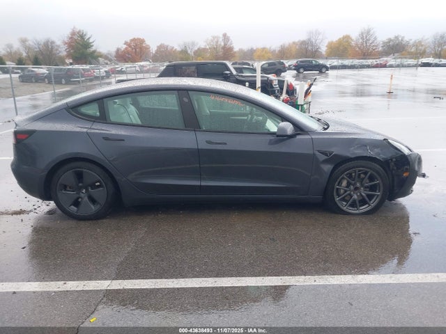 Продажа на аукционе авто 2023 Tesla Model 3 Rear-wheel Drive, vin: 5YJ3E1EA3PF419171, номер лота: 43638493