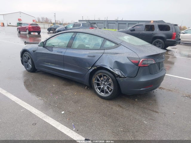 Продажа на аукционе авто 2023 Tesla Model 3 Rear-wheel Drive, vin: 5YJ3E1EA3PF419171, номер лота: 43638493
