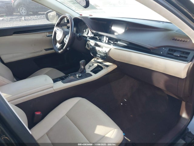 2016 Lexus Es 350 მანქანა იყიდება აუქციონზე, vin: 58ABK1GG2GU022181, აუქციონის ნომერი: 43638496