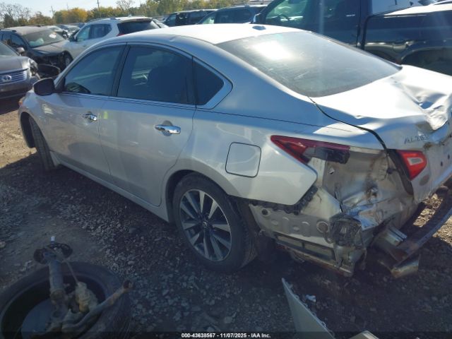 2017 NISSAN ALTIMA 1N4AL3AP5HC188913 Photo 2