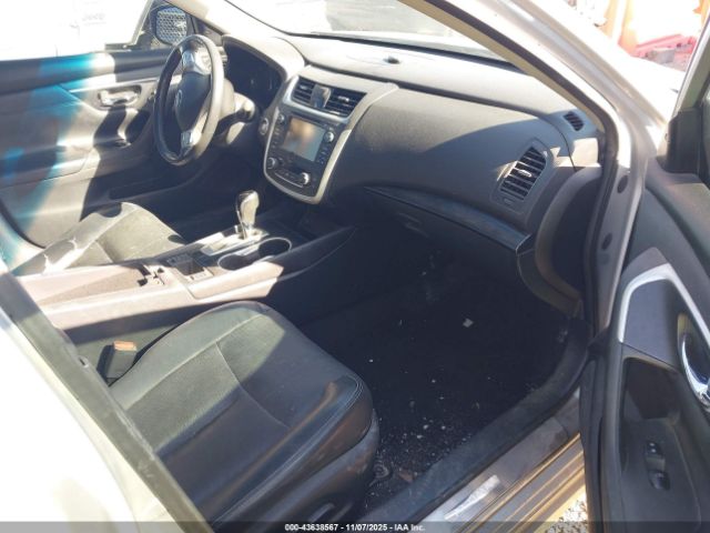 2017 NISSAN ALTIMA 1N4AL3AP5HC188913 Photo 4