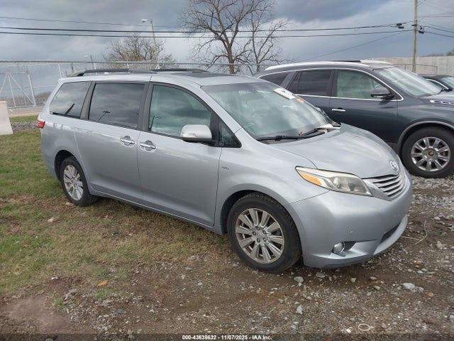 2017 TOYOTA SIENNA 5TDDZ3DC9HS152414