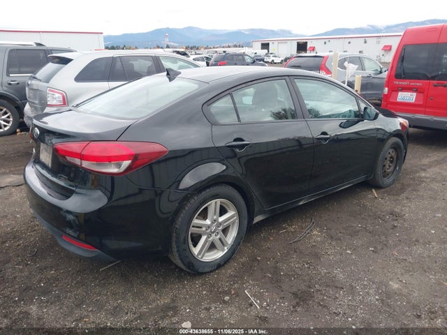 3KPFK4A7XHE033081 KIA FORTE LX
