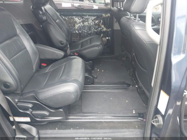 2019 TOYOTA SIENNA 5TDXZ3DC4KS977488 Photo 7