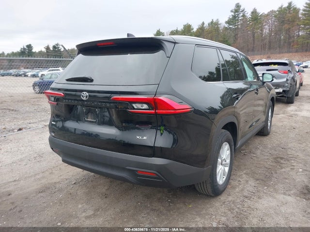 Toyota Grand Highlander Xle 2024 5TDAAAB56RS047902 Image 4