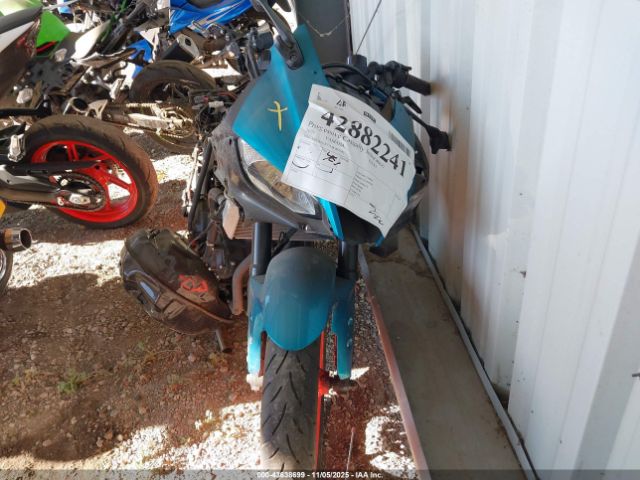 2021 YAMAHA YZFR3 MH3RH18Y1MK007342 Photo 4