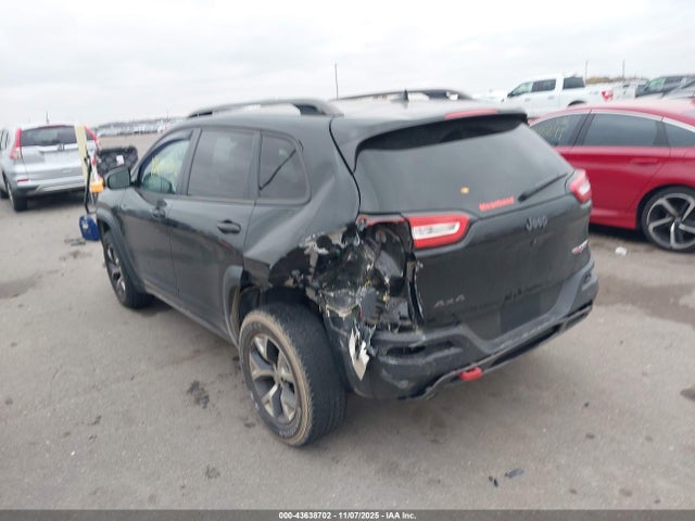 1C4PJMBSXGW226703 Jeep Cherokee Trailhawk