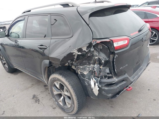 1C4PJMBSXGW226703 Jeep Cherokee Trailhawk