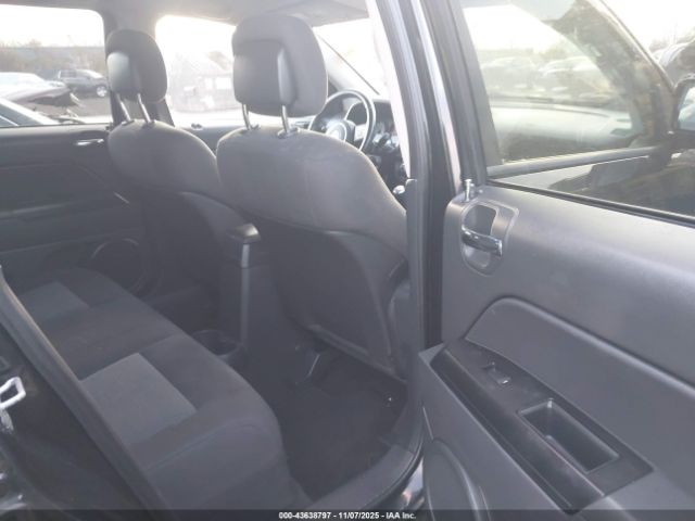 2011 JEEP COMPASS 1J4NT1FB6BD213892 Photo 7