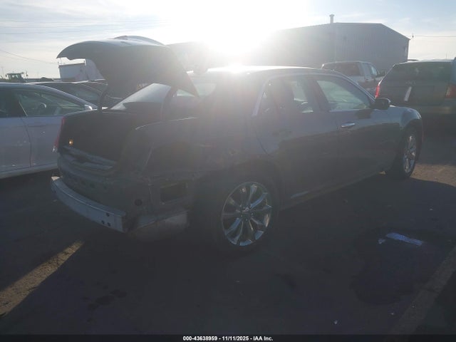 2C3CCAKG3JH165238 Chrysler 300 Limited Awd