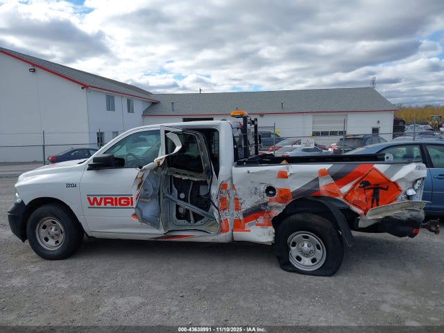 Aukcja sprzedaży 2023 Ram 1500 Classic Tradesman  4x2 6'4 Box, vin: 1C6RR6FG5PS535805, numer aukcji: 43638991