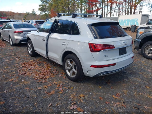 2021 AUDI Q5 WA1AAAFY2M2080586 Photo 2