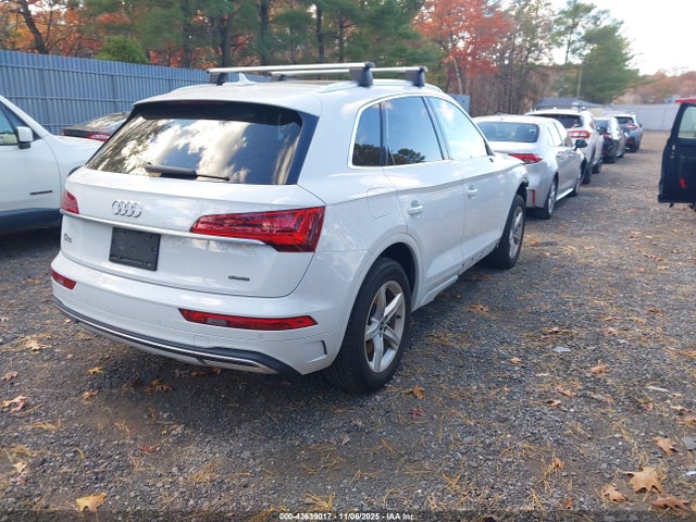 2021 AUDI Q5 WA1AAAFY2M2080586 Photo 3