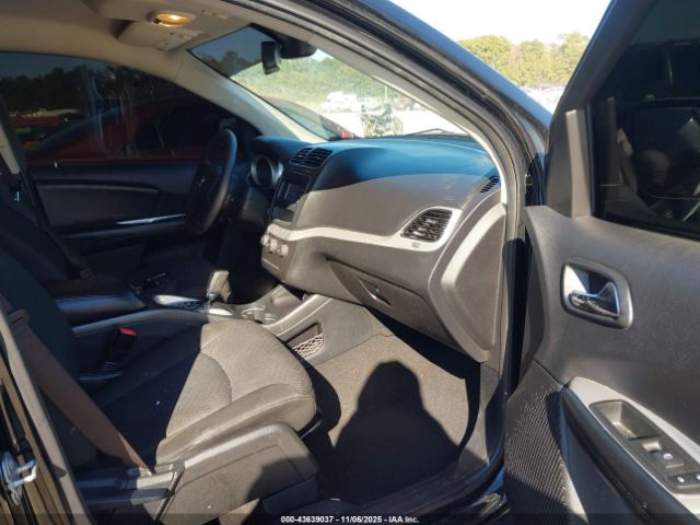 2019 DODGE JOURNEY 3C4PDCAB1KT864369 Photo 4