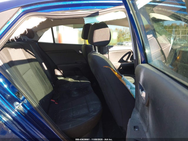 3KPA24AD8LE353850 KIA RIO S