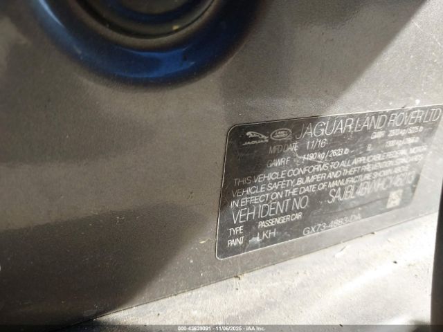 2017 JAGUAR XF SAJBL4BVXHCY46213 Photo 8