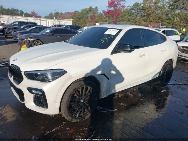 2021 BMW X6 5UXCY6C01M9F95433 Photo 1