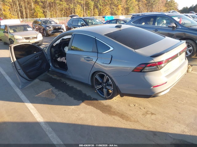 Auction sale of the 2025 Honda Accord Hybrid Sport, vin: 1HGCY2F59SA051189, lot number: 43639138
