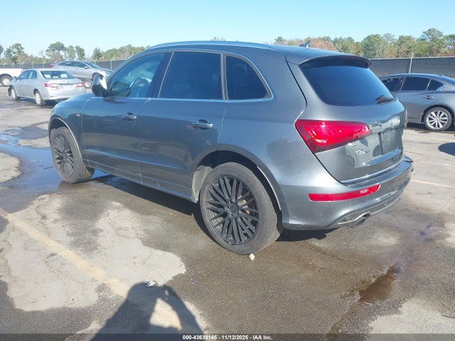 2017 AUDI Q5 WA1M2AFP3HA075264 Photo 2