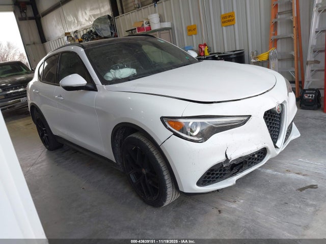 2018 ALFA ROMEO STELVIO ZASFAKNN1J7B98174