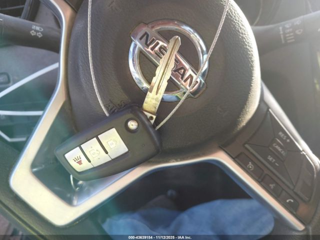 2018 NISSAN ROGUE KNMAT2MV0JP506076 Photo 10