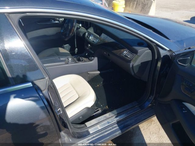 2012 MERCEDES-BENZ CLS 550 WDDLJ7DB0CA007999 Photo 4